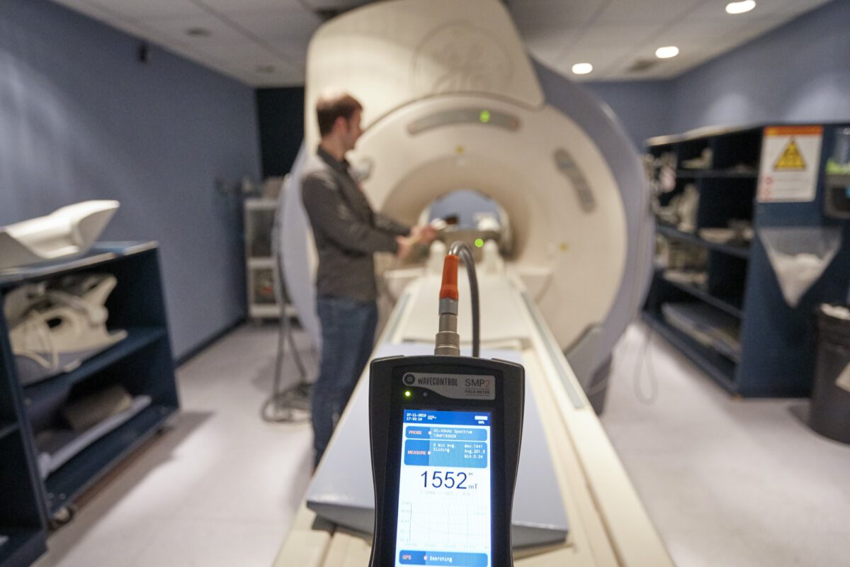 EMC電磁兼容測(cè)試 EMC電磁兼容測(cè)試